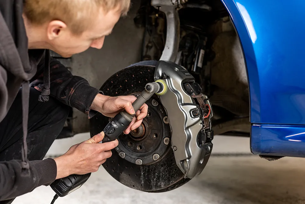 Brake Repair: How to Get Your Brakes Ready for Spring and Summer Driving